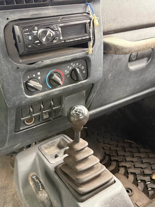 2003 Jeep TJ Wrangler - Image 9 of 18