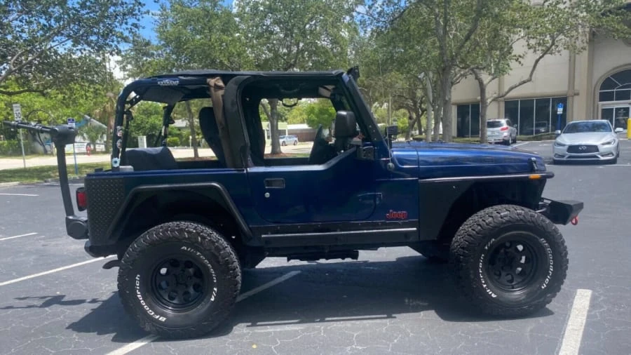 2003 Jeep TJ Wrangler - Image 7 of 12