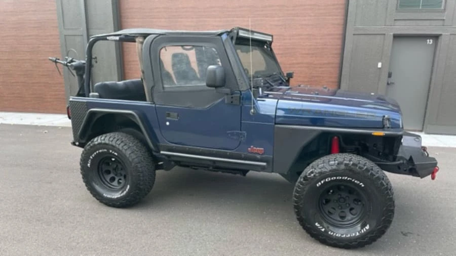 2003 Jeep TJ Wrangler - Image 2 of 9