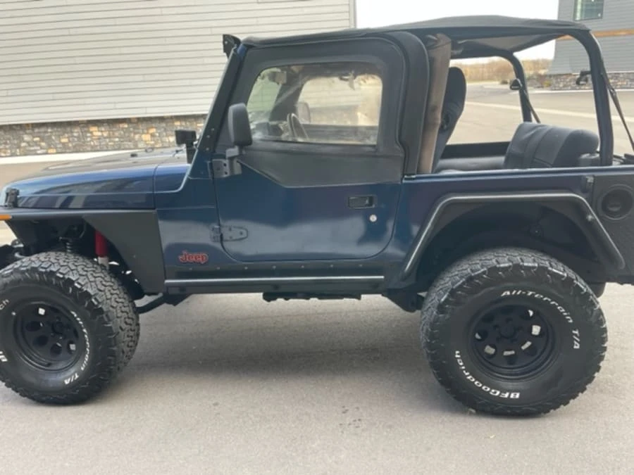 2003 Jeep TJ Wrangler - Image 4 of 9