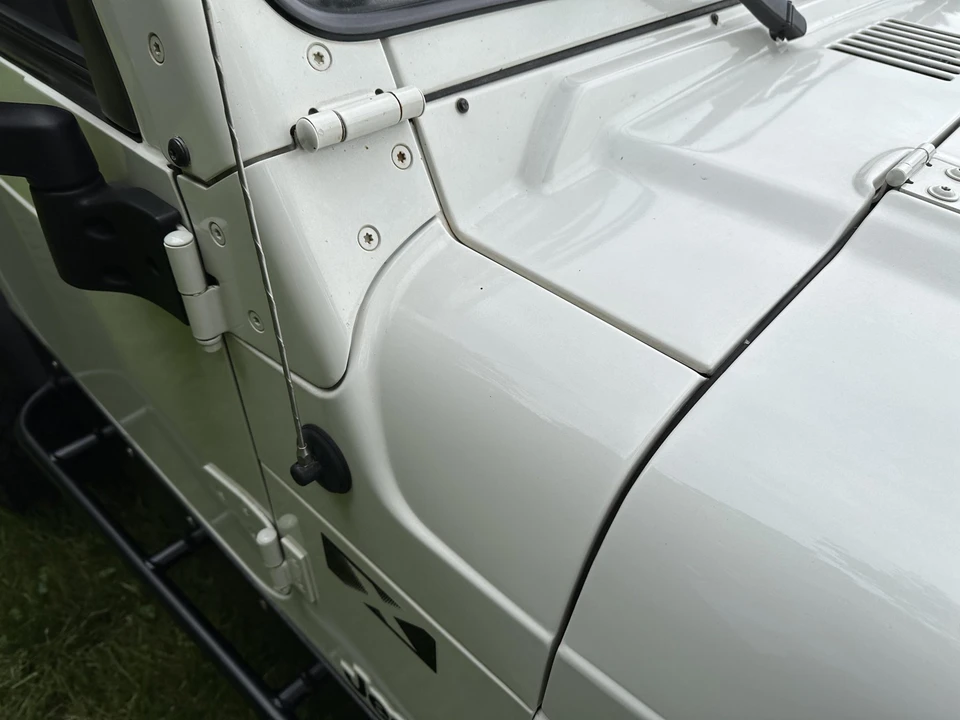 2003 Jeep TJ Wrangler - Image 25 of 31