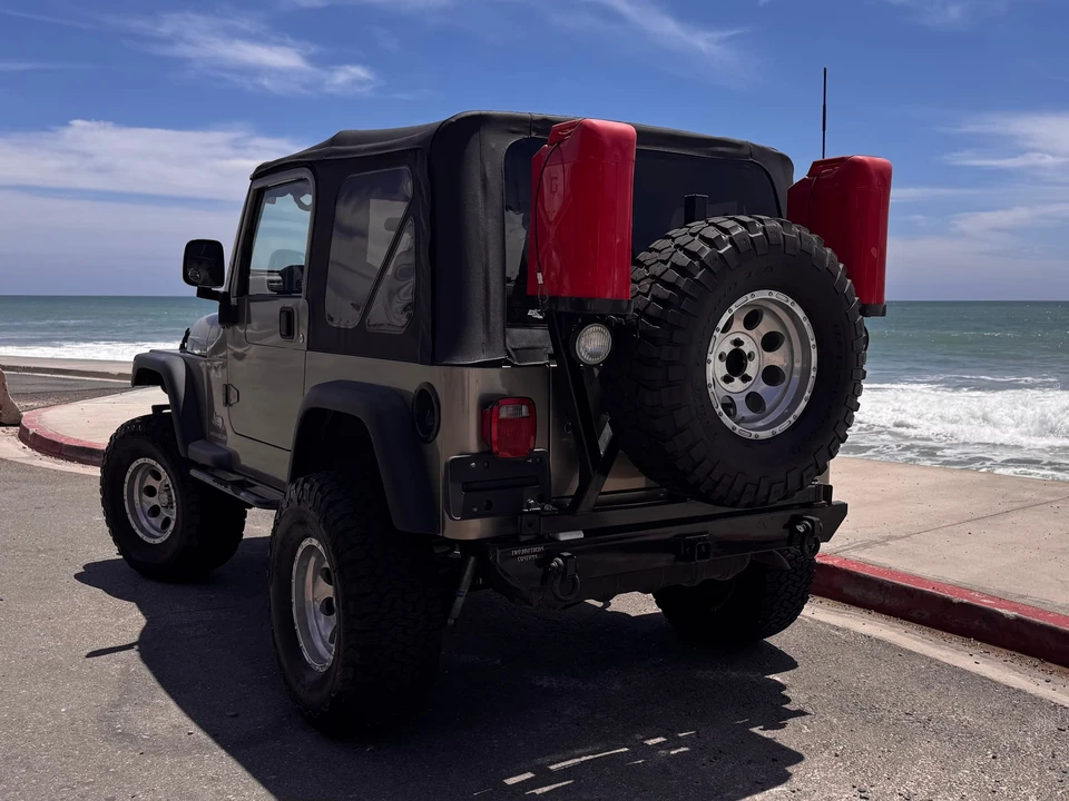 2003 Jeep TJ Wrangler - Image 28 of 31