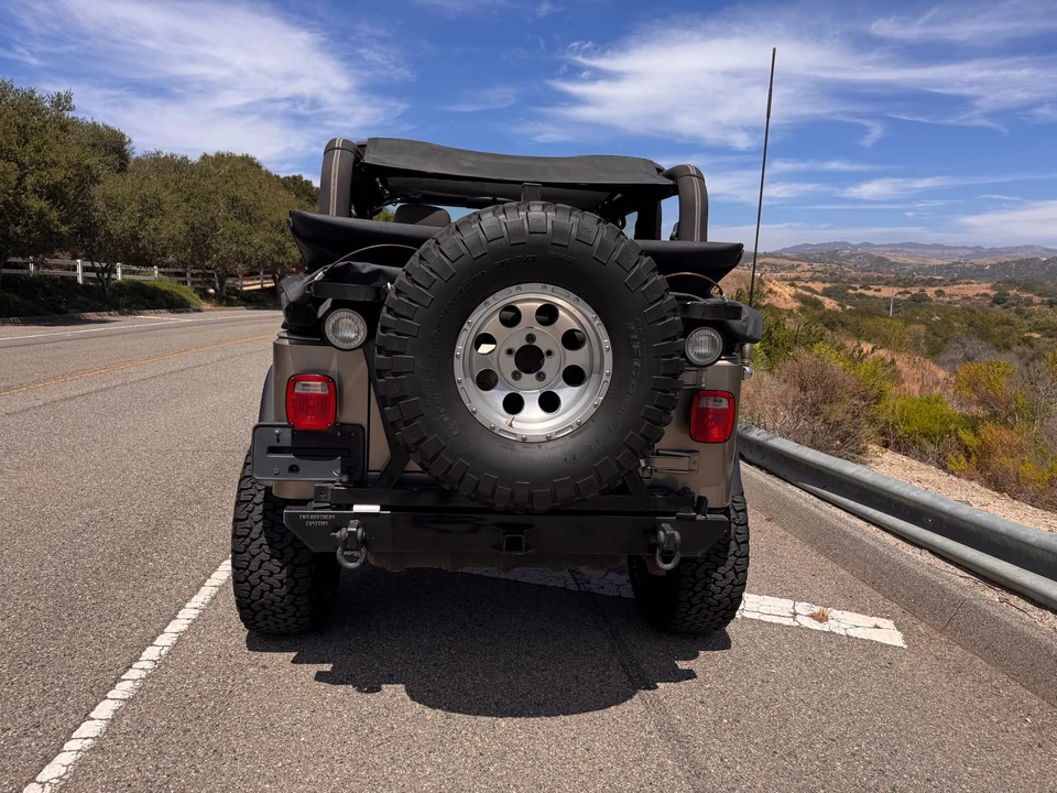 2003 Jeep TJ Wrangler - Image 9 of 31