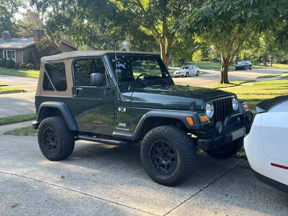 2003 Jeep TJ Wrangler - Image 2 of 15