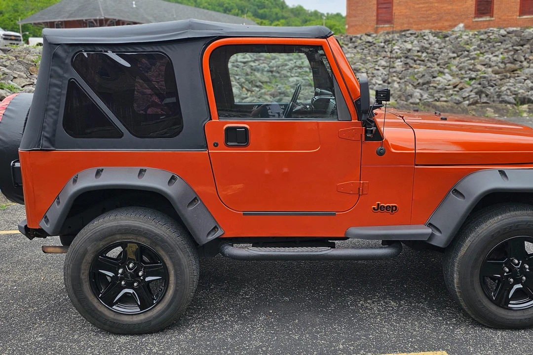 2003 Jeep TJ Wrangler - Image 27 of 31