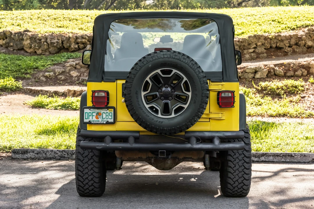 2003 Jeep TJ Wrangler - Image 5 of 31