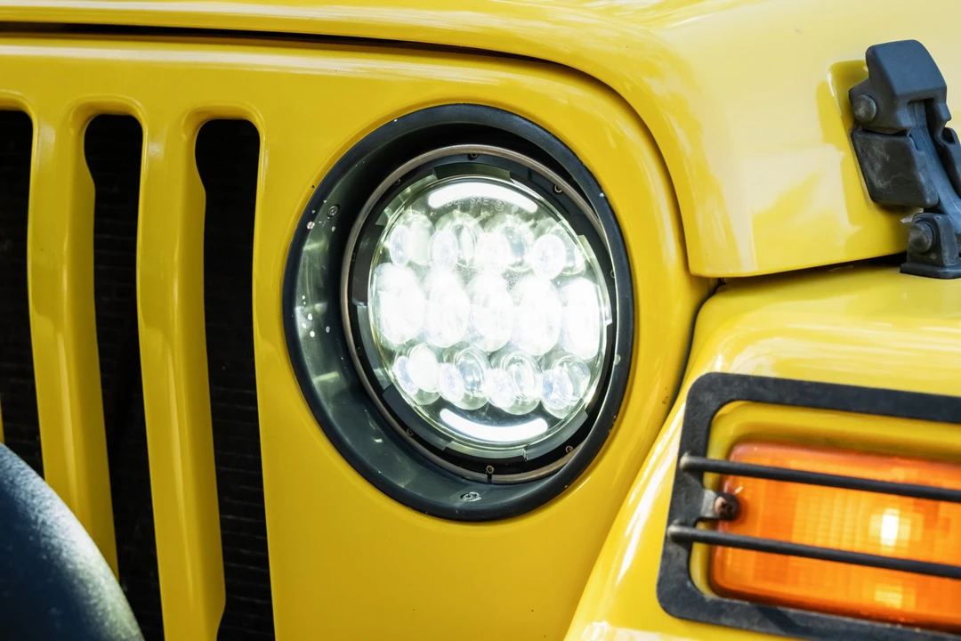 2003 Jeep TJ Wrangler - Image 17 of 31