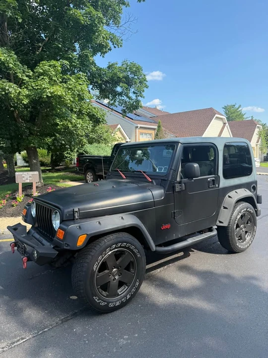 2003 Jeep TJ Wrangler - Image 2 of 18
