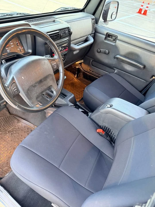 2003 Jeep TJ Wrangler - Image 12 of 13