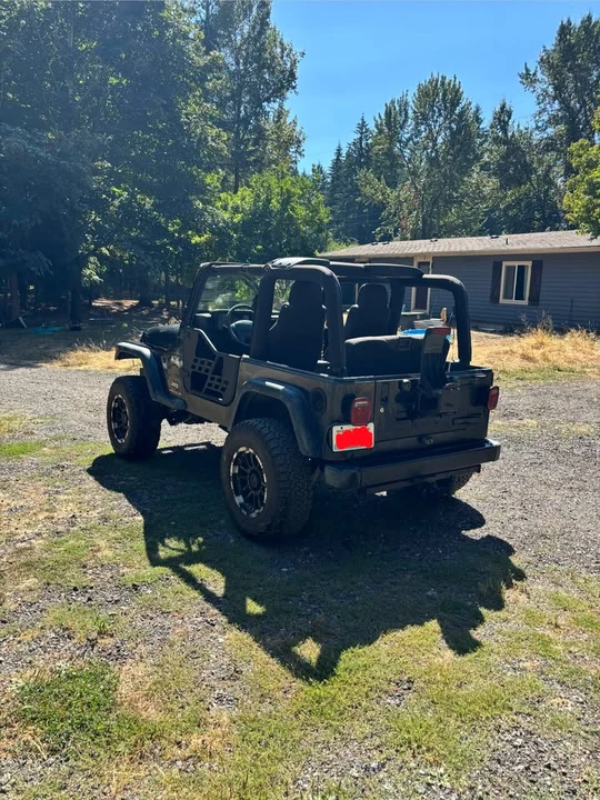 2003 Jeep TJ Wrangler - Image 6 of 11