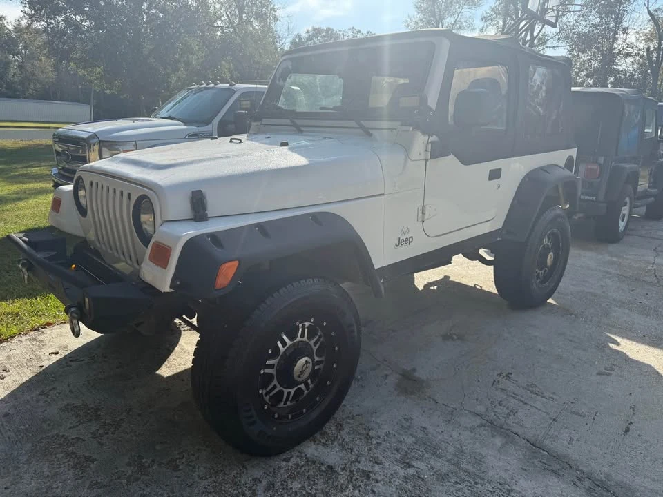 2003 Jeep TJ Wrangler - Image 5 of 10