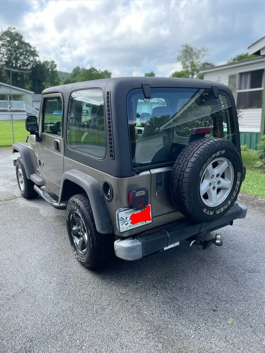 2003 Jeep TJ Wrangler - Image 4 of 12