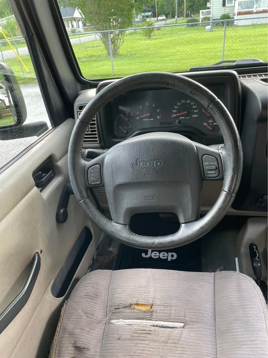 2003 Jeep TJ Wrangler - Image 10 of 12