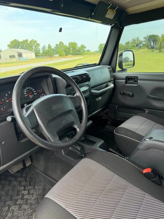 2003 Jeep TJ Wrangler - Image 5 of 10