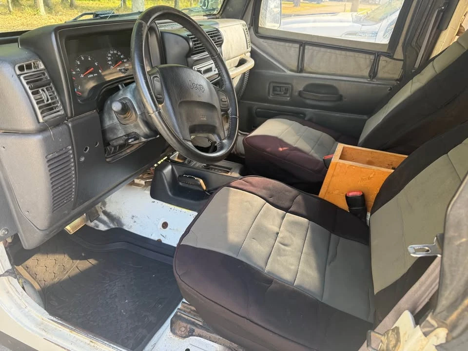 2003 Jeep TJ Wrangler - Image 9 of 10