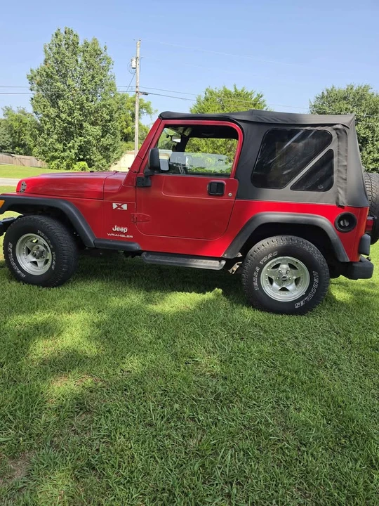 2003 Jeep TJ Wrangler - Image 2 of 10