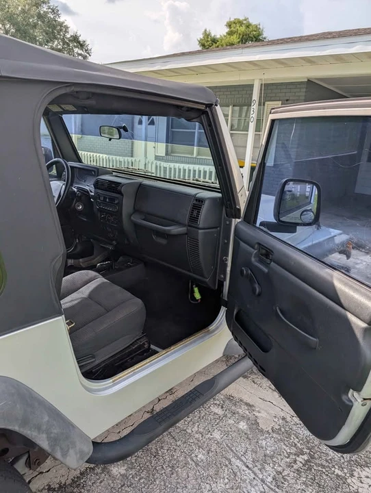 2003 Jeep TJ Wrangler - Image 13 of 19