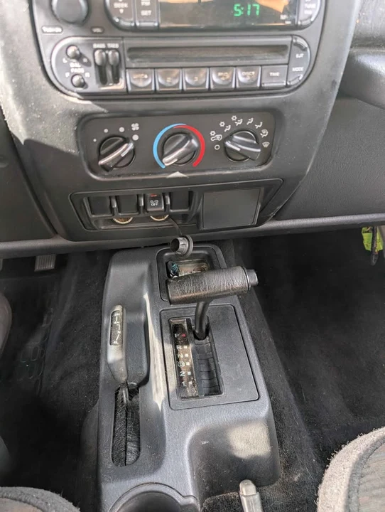 2003 Jeep TJ Wrangler - Image 16 of 19