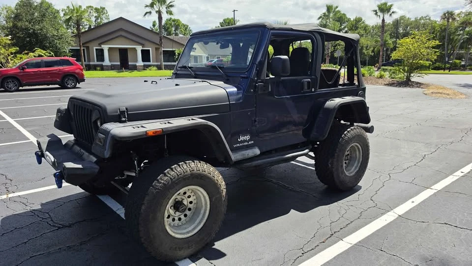 2003 Jeep TJ Wrangler - Image 2 of 10