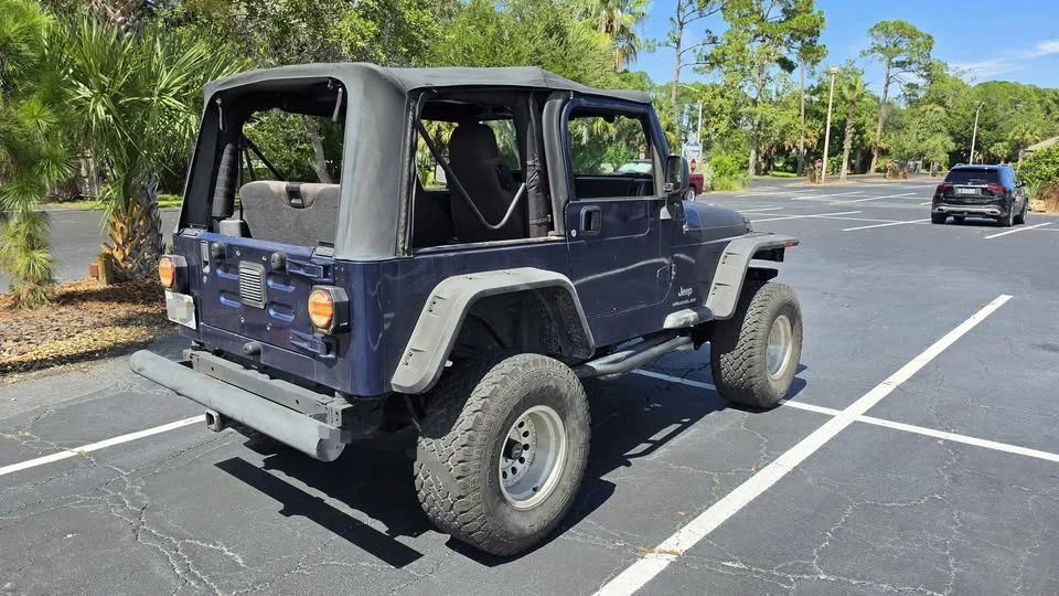 2003 Jeep TJ Wrangler - Image 4 of 10