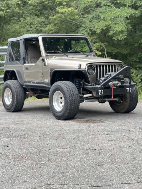 2003 Jeep TJ Wrangler - Image 4 of 5