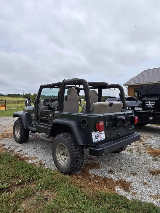 2003 Jeep TJ Wrangler - Image 5 of 12