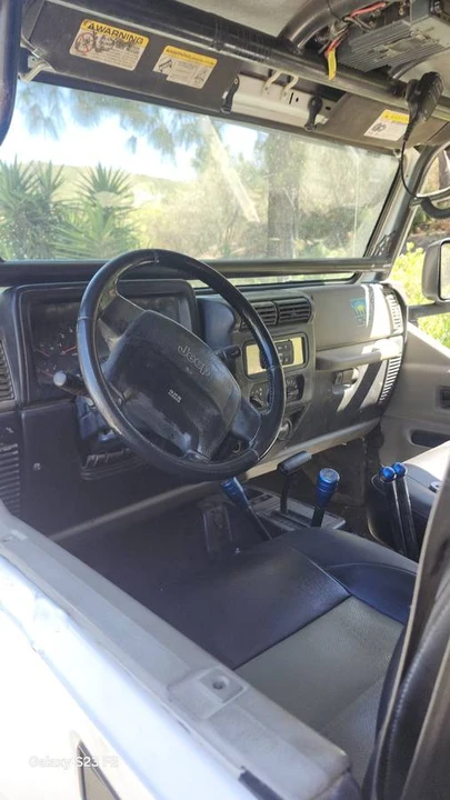2003 Jeep TJ Wrangler - Image 4 of 12