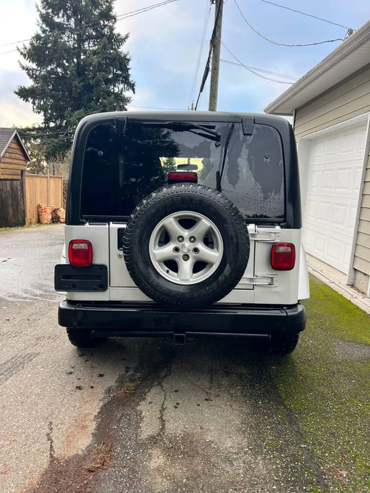2003 Jeep TJ Wrangler - Image 2 of 24