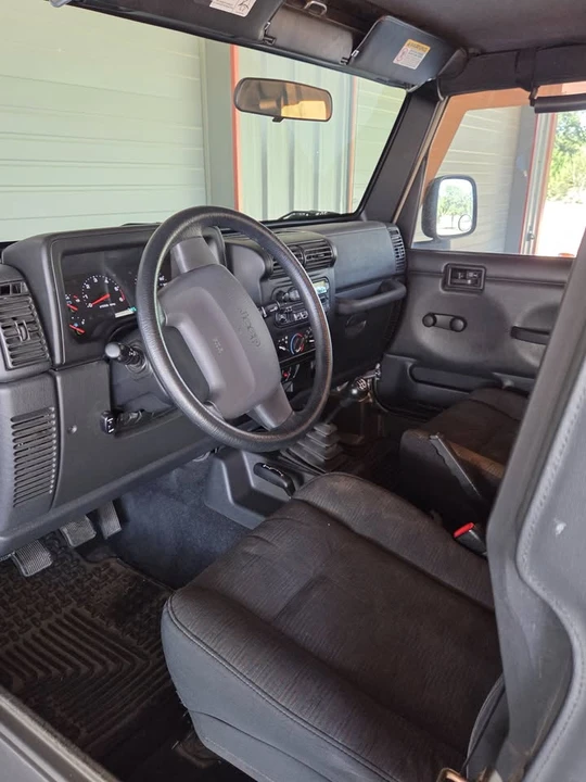 2003 Jeep TJ Wrangler - Image 3 of 6