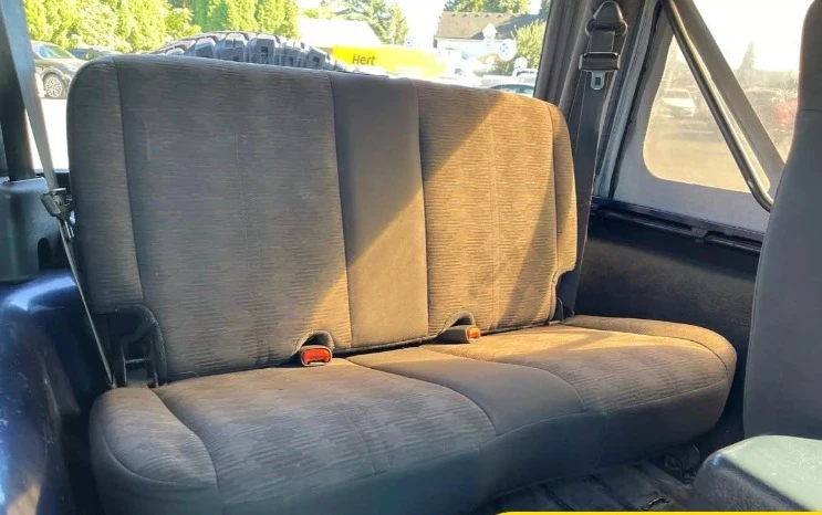 2003 Jeep TJ Wrangler - Image 10 of 12