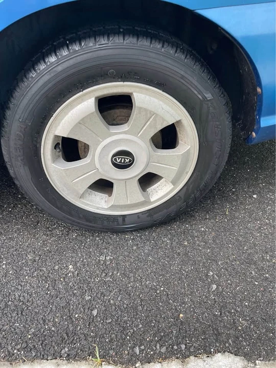 2003 Kia Rio - Image 8 of 9