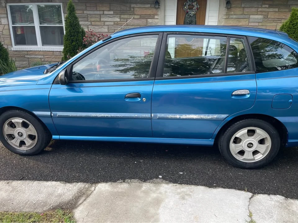 2003 Kia Rio - Image 3 of 9