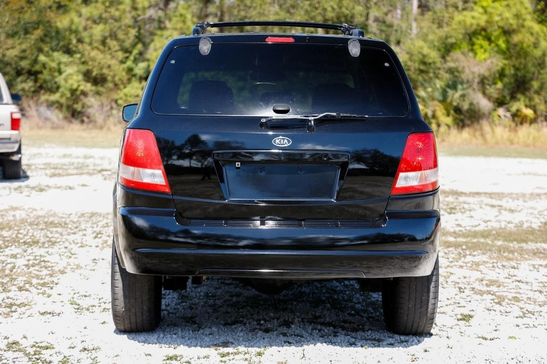 2003 Kia Sorento - Image 9 of 21
