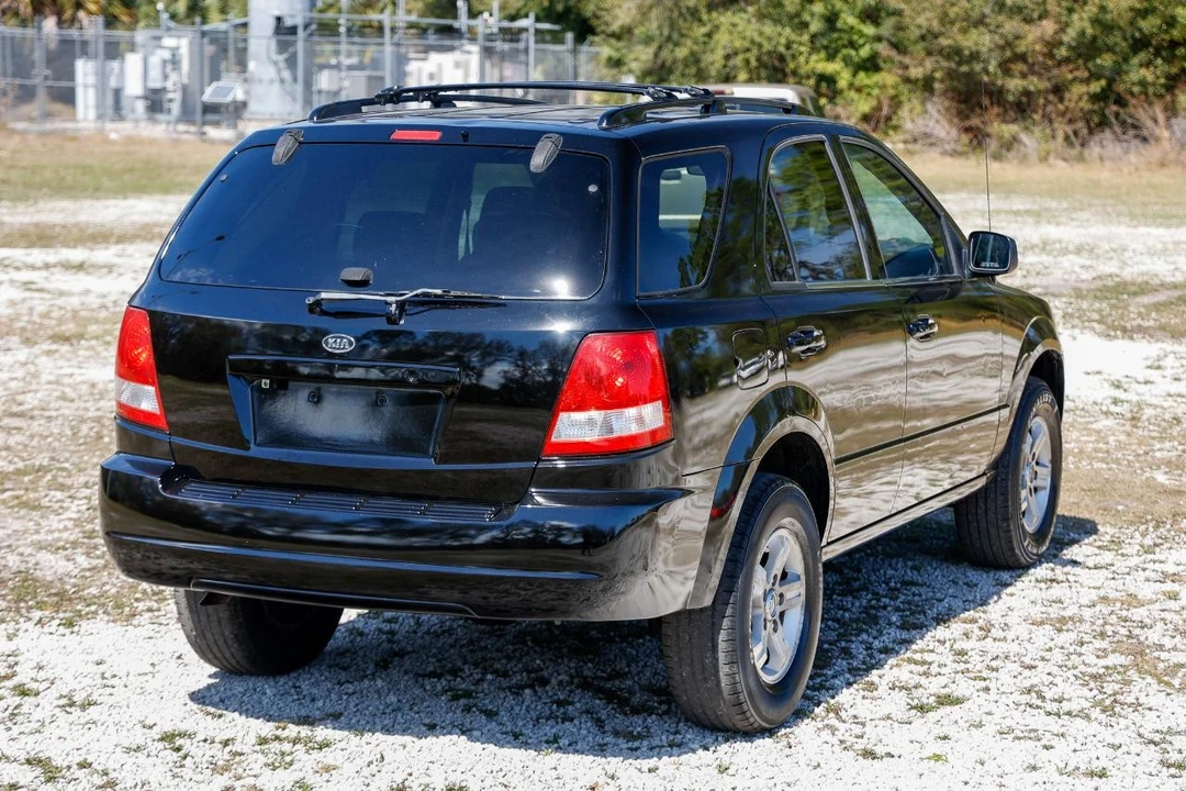2003 Kia Sorento - Image 11 of 21