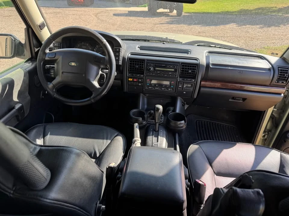 2003 Land Rover Discovery 2nd Gen - Image 6 of 7