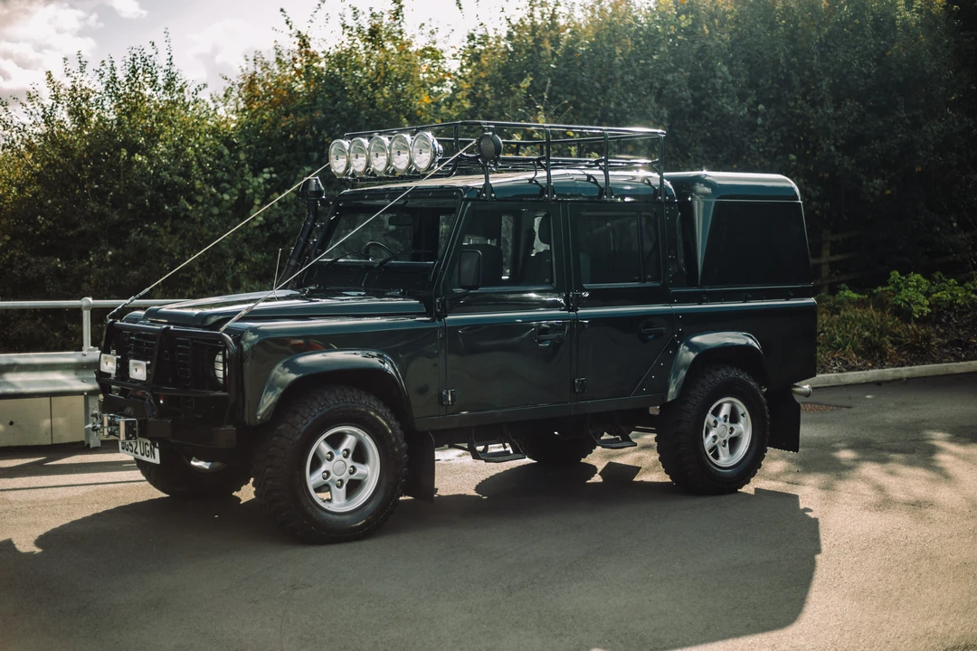 2003 Land Rover Defender 110 - Image 22 of 31
