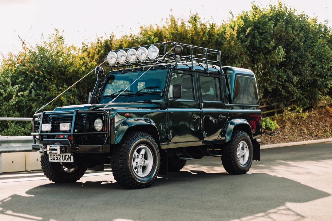2003 Land Rover Defender 110 - Image 21 of 31