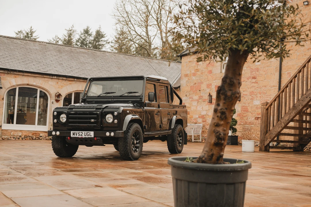 2003 Land Rover Defender 110 - Image 22 of 31