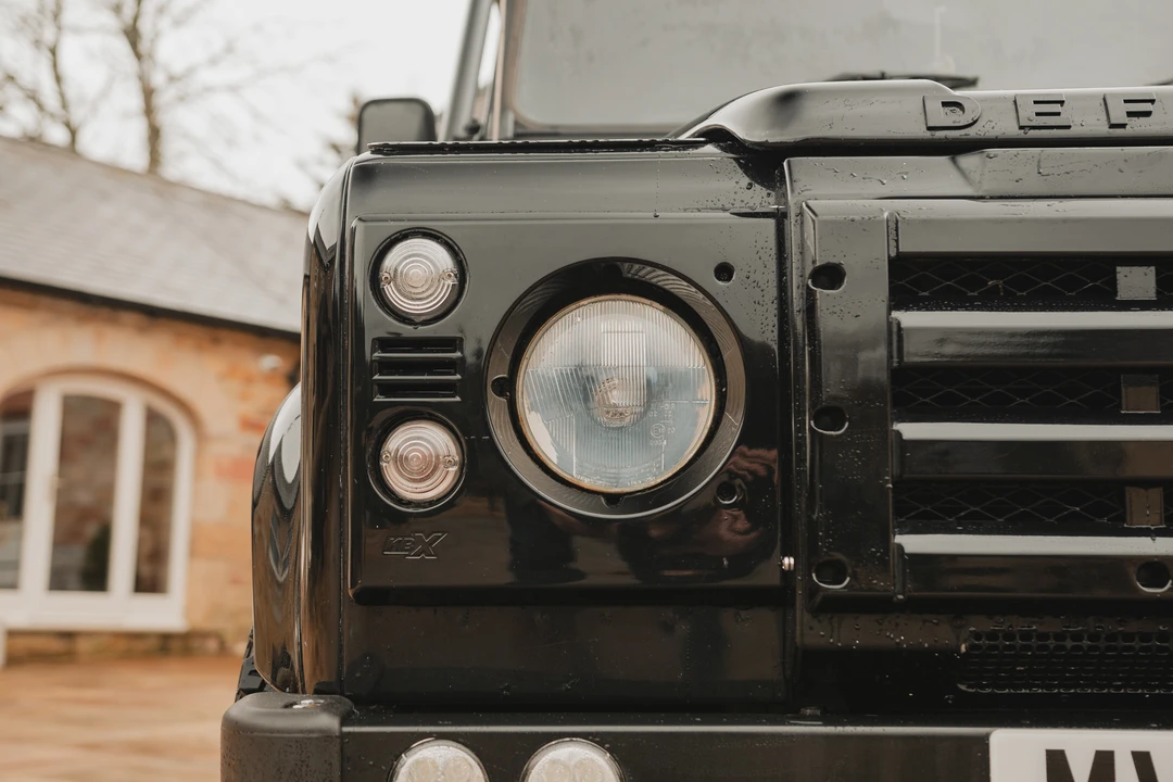 2003 Land Rover Defender 110 - Image 30 of 31