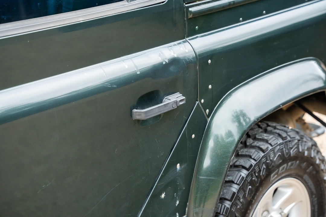 2003 Land Rover Defender 110 - Image 30 of 31