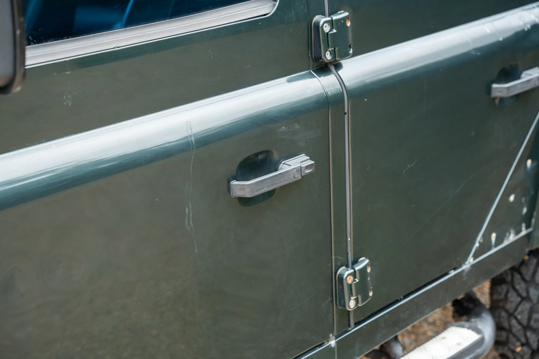 2003 Land Rover Defender 110 - Image 31 of 31