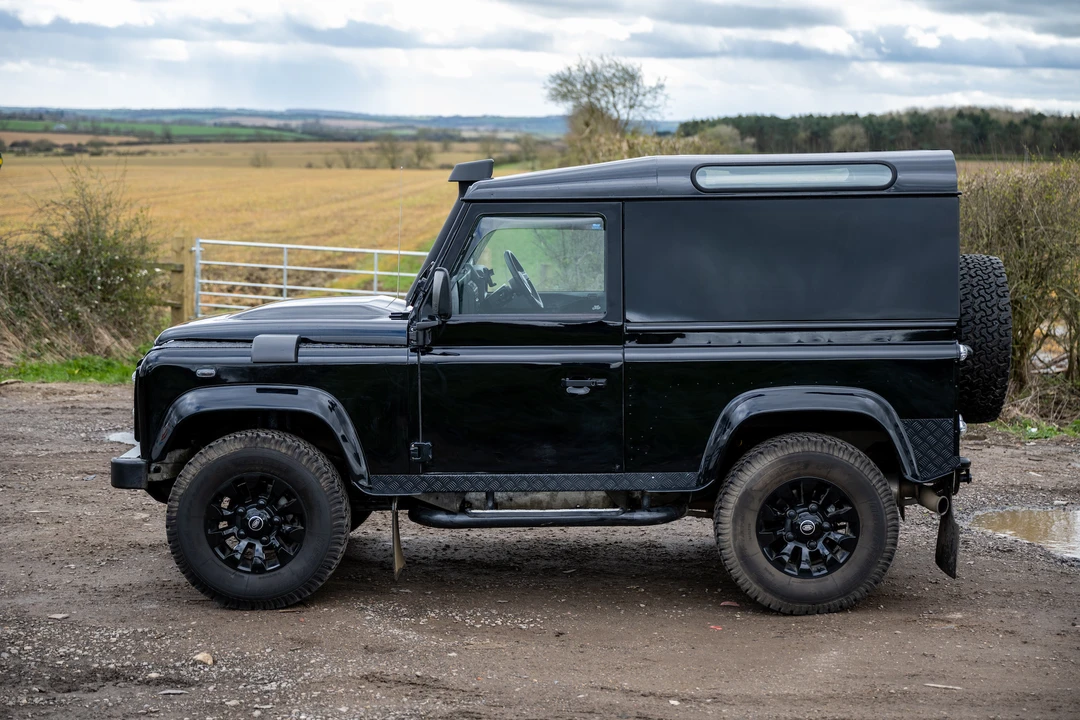 2003 Land Rover Defender 90 - Image 22 of 31