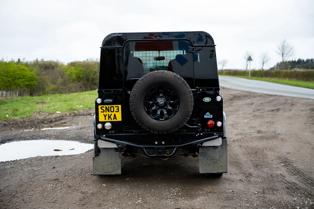 2003 Land Rover Defender 90 - Image 7 of 31