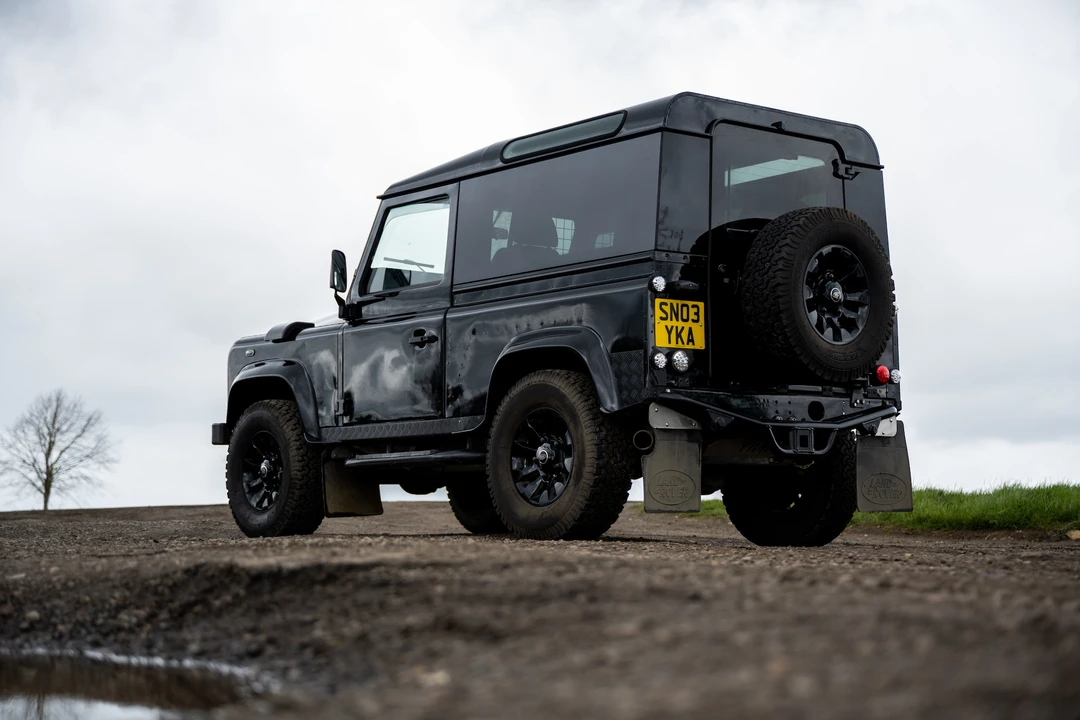 2003 Land Rover Defender 90 - Image 14 of 31