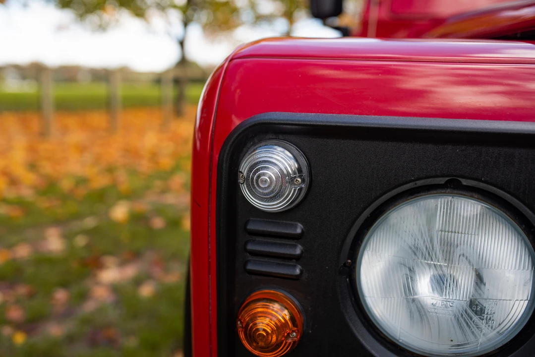 2003 Land Rover Defender 90 - Image 23 of 31