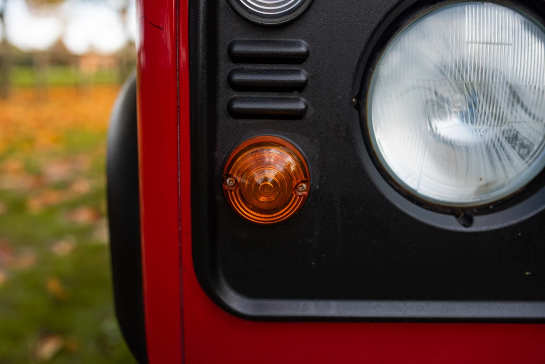 2003 Land Rover Defender 90 - Image 24 of 31