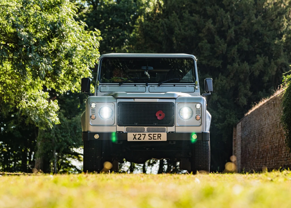 2003 Land Rover Defender 90 - Image 26 of 31
