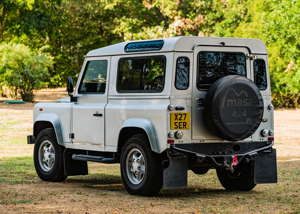 2003 Land Rover Defender 90 - Image 15 of 31