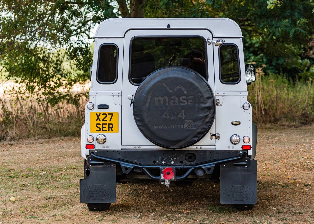 2003 Land Rover Defender 90 - Image 8 of 31