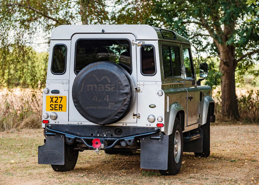 2003 Land Rover Defender 90 - Image 18 of 31